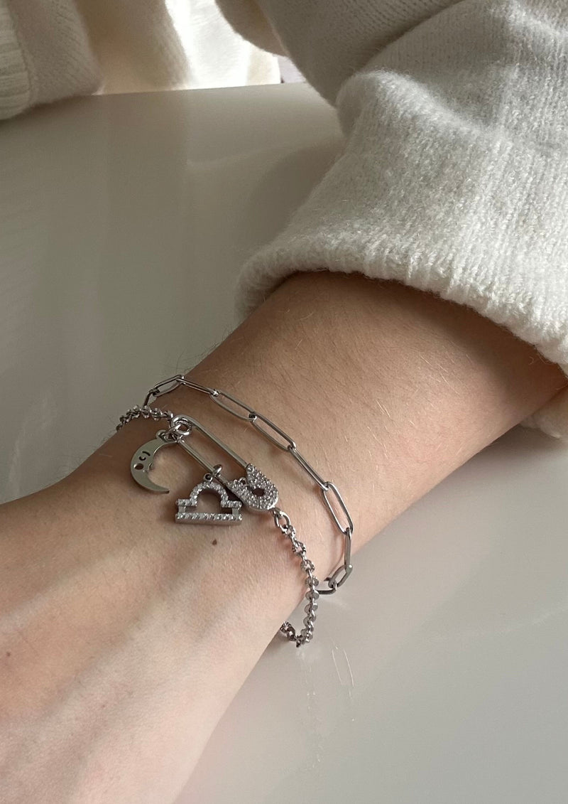 Bracelet épingle