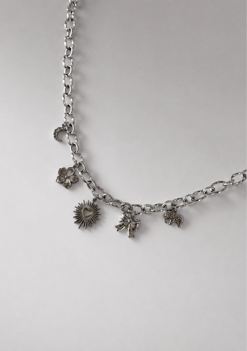 Collier 2
