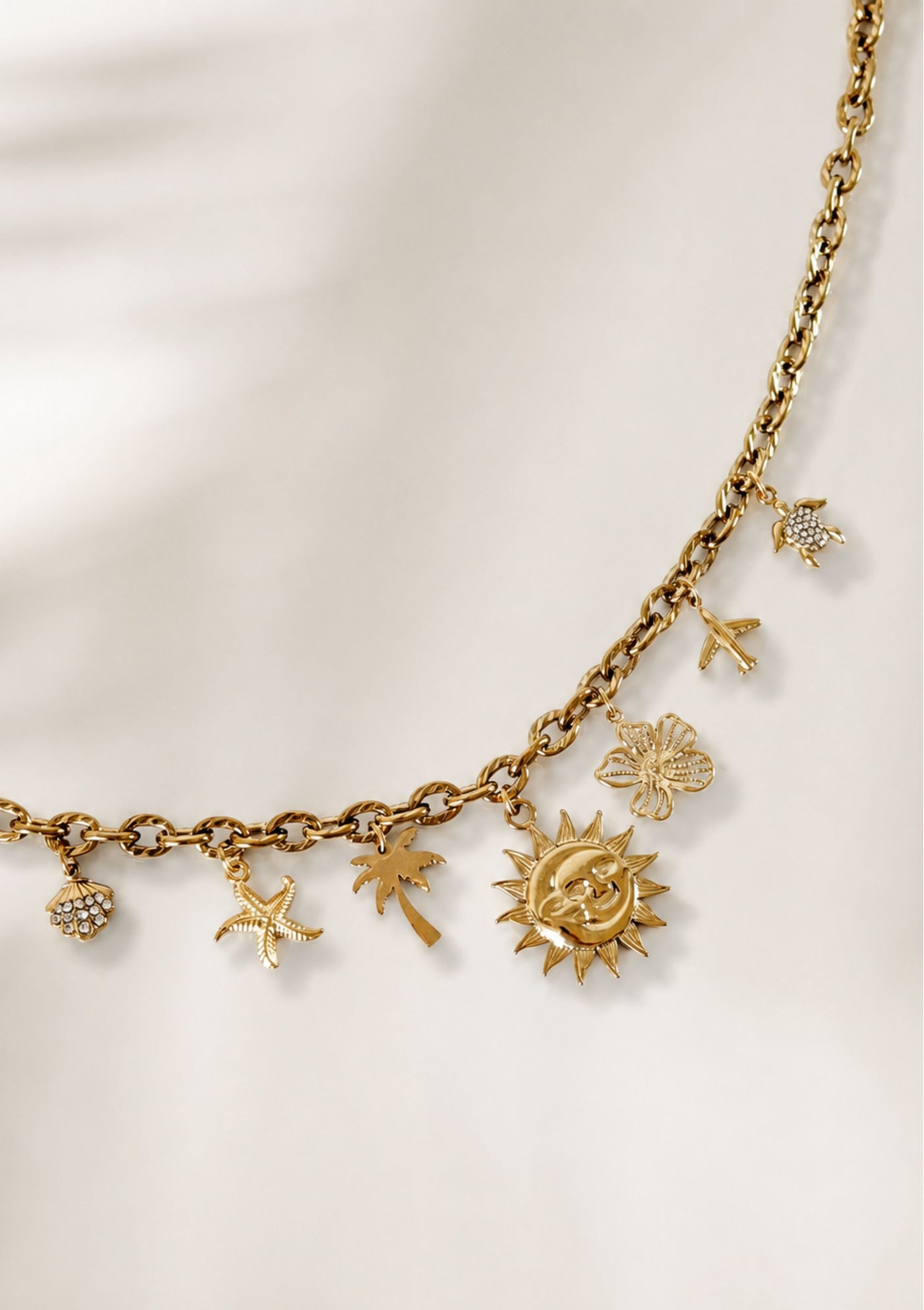 Collier 4