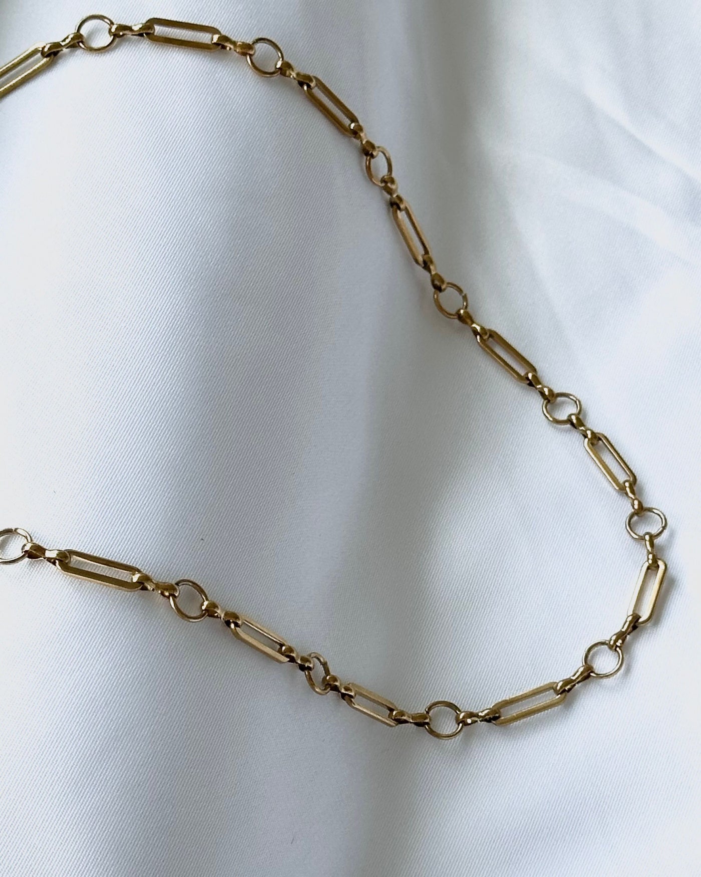 Chaine "Cassia"